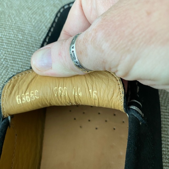 Geox Respira Men’s Driving Loafer. Black Suede W/Cream White Stitching, Size 44. - Picture 15 of 16